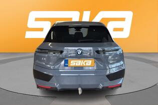 BMW iX vaihtoauto