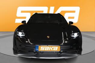 Porsche Taycan vaihtoauto