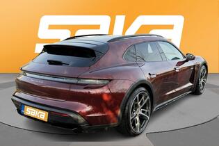 Porsche Taycan vaihtoauto