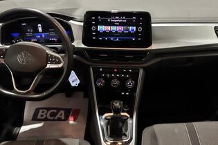 Volkswagen T-Roc vaihtoauto