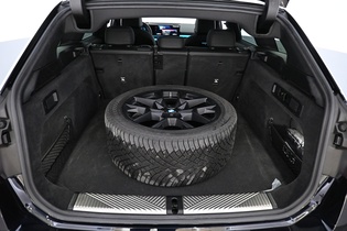 BMW i5 M60 vaihtoauto