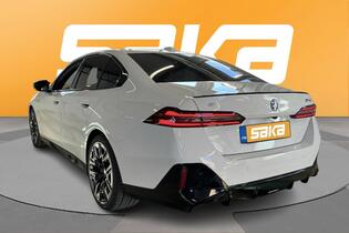 BMW i5 M60 vaihtoauto