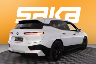 BMW iX vaihtoauto