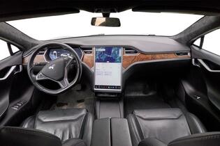 Tesla Model S vaihtoauto