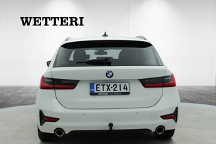 BMW 320 vaihtoauto