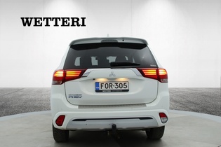 Mitsubishi Outlander PHEV vaihtoauto