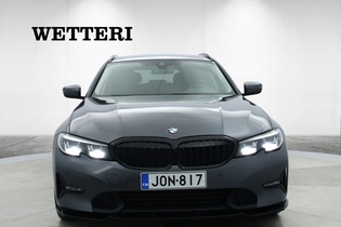 BMW 320 vaihtoauto