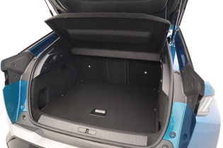 Peugeot E-3008 vaihtoauto