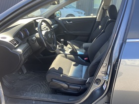 Honda Accord vaihtoauto