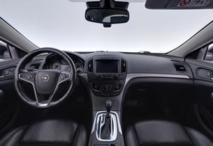 Opel Insignia vaihtoauto