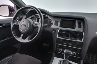 Audi Q7 vaihtoauto