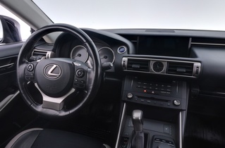 Lexus IS vaihtoauto