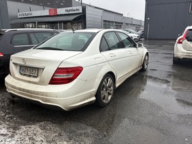Mercedes-Benz C vaihtoauto