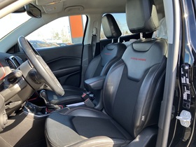 Jeep Compass vaihtoauto