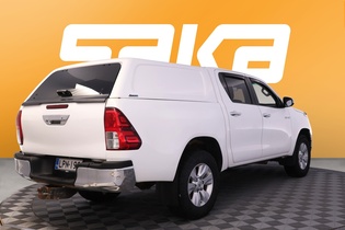 Toyota Hilux vaihtoauto