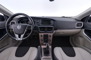 Volvo V40 Cross Country vaihtoauto