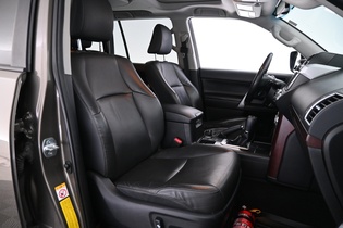 Toyota Land Cruiser vaihtoauto