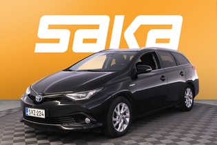 Toyota Auris vaihtoauto