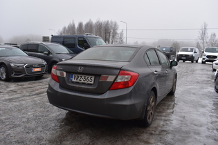 Honda Civic vaihtoauto