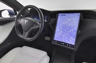 Tesla Model S vaihtoauto
