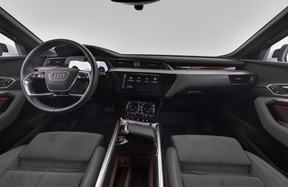 Audi e-tron vaihtoauto