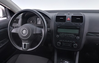 Volkswagen Jetta vaihtoauto