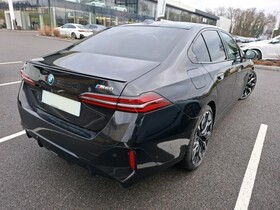 BMW i5 M60 vaihtoauto