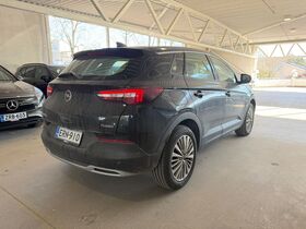 Opel Grandland X vaihtoauto