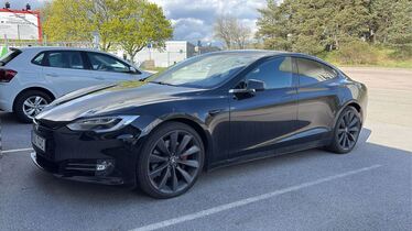 Tesla Model S vaihtoauto