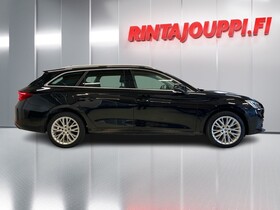 SEAT Leon Sportstourer vaihtoauto