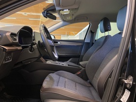 SEAT Leon Sportstourer vaihtoauto