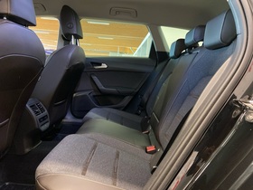SEAT Leon Sportstourer vaihtoauto