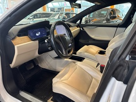 Tesla Model S vaihtoauto