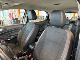 Ford Ecosport vaihtoauto