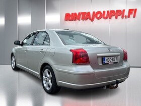 Toyota Avensis vaihtoauto