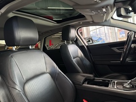 Jaguar XF vaihtoauto