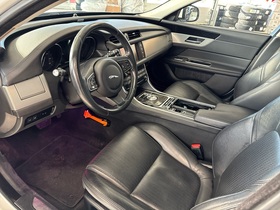 Jaguar XF vaihtoauto