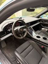 Porsche Taycan vaihtoauto