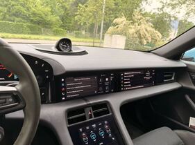 Porsche Taycan vaihtoauto