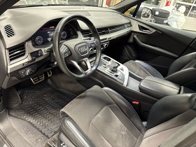 Audi Q7 vaihtoauto
