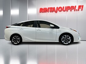 Toyota Prius vaihtoauto