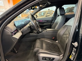 BMW i5 M60 vaihtoauto