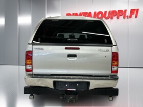 Toyota Hilux vaihtoauto