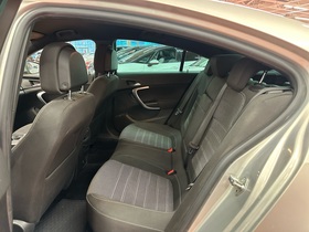 Opel Insignia vaihtoauto