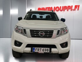 Nissan Navara vaihtoauto
