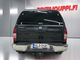 Nissan Navara vaihtoauto