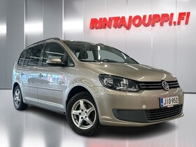 Volkswagen Touran vaihtoauto
