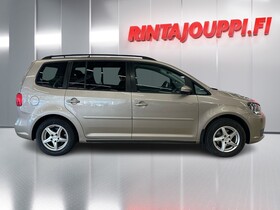 Volkswagen Touran vaihtoauto