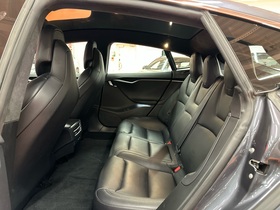 Tesla Model S vaihtoauto