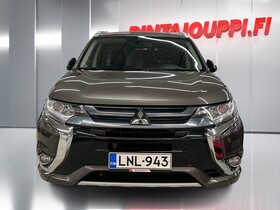 Mitsubishi Outlander PHEV vaihtoauto
